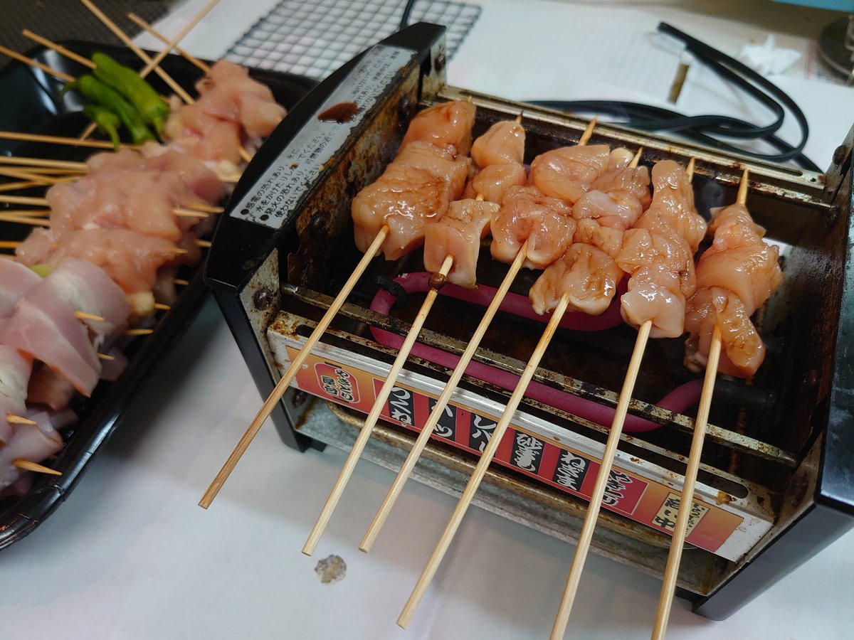 電熱でも結構美味しく焼けるよ🐓