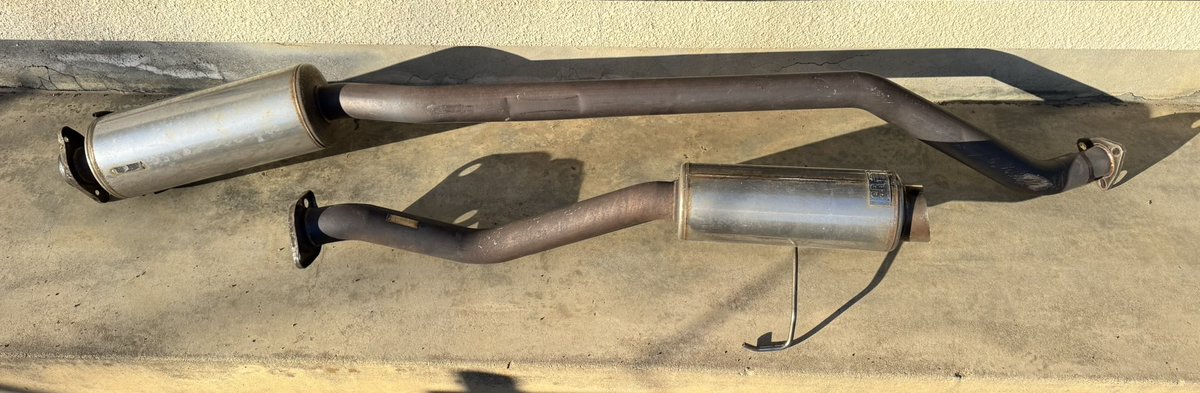 comachi_97's tweet image. インテグラ dc5 IS•タイプS用 マフラー
5zigen ミラクルファイヤーボール売ります
金欠なので、8万でいかがですか。
手渡し大歓迎