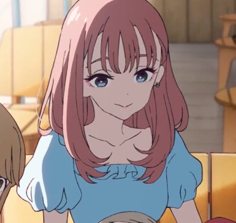 row1454698's tweet image. 로카 고딩 때도 언니력 max였는데 성인 된 거 보면 감탄밖에 안 나옴