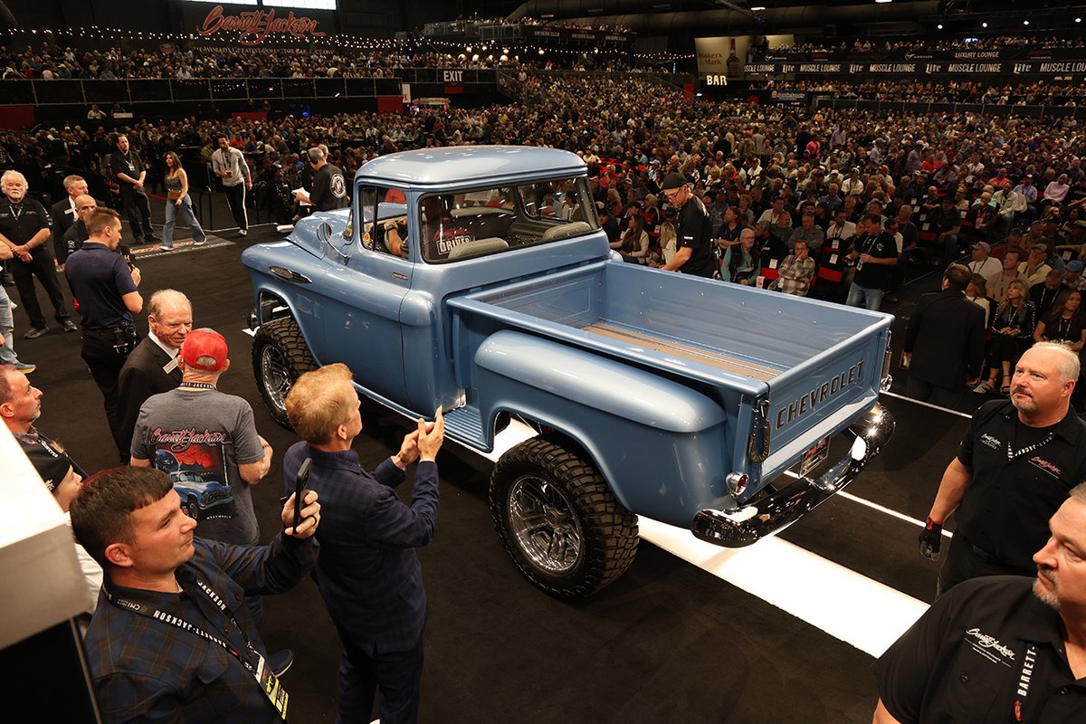 Barrett_Jackson's tweet image. Day 8 of the 2026 #Scottsdale Auction at WestWorld was a nonstop, action-packed #SuperSaturday, presented by @PlayAtGila. 

Read more: bit.ly/SD26TW-Day8of9