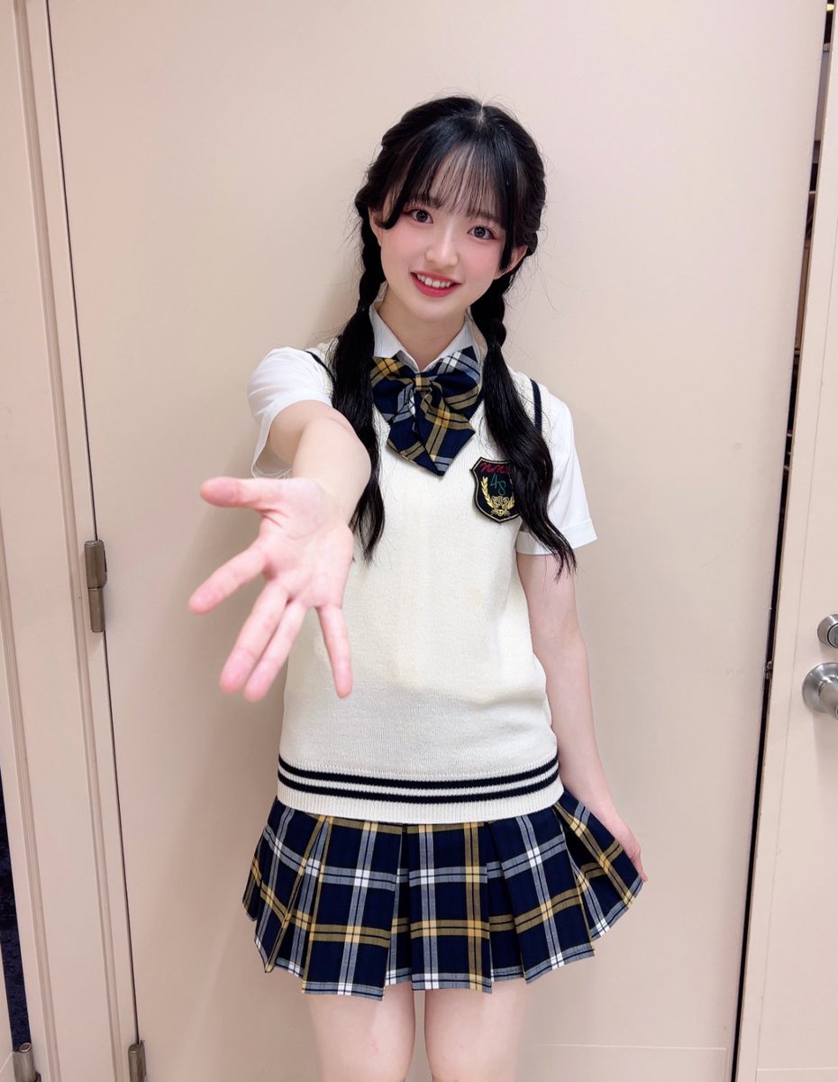 皆さん初めまして🌟 ちひるんこと石山千尋です！ NMB48から「千尋」が1