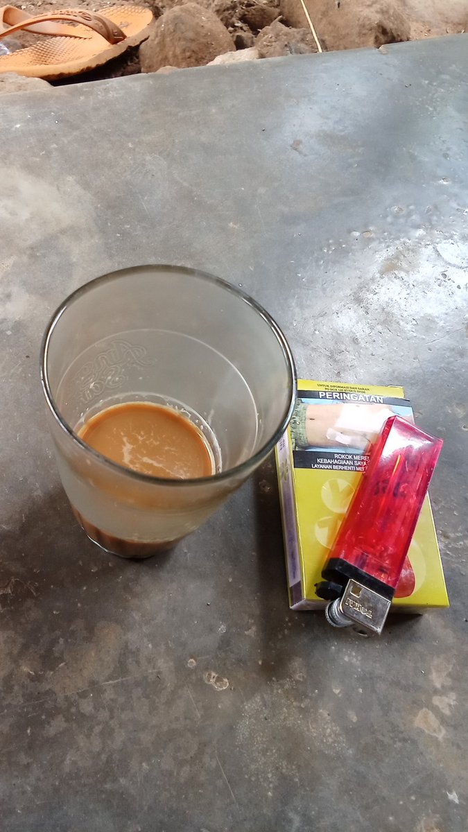 Kaumintip's tweet photo. @unmagnetism Ngopi . . . https://t.co/j1BE3ZDnEs