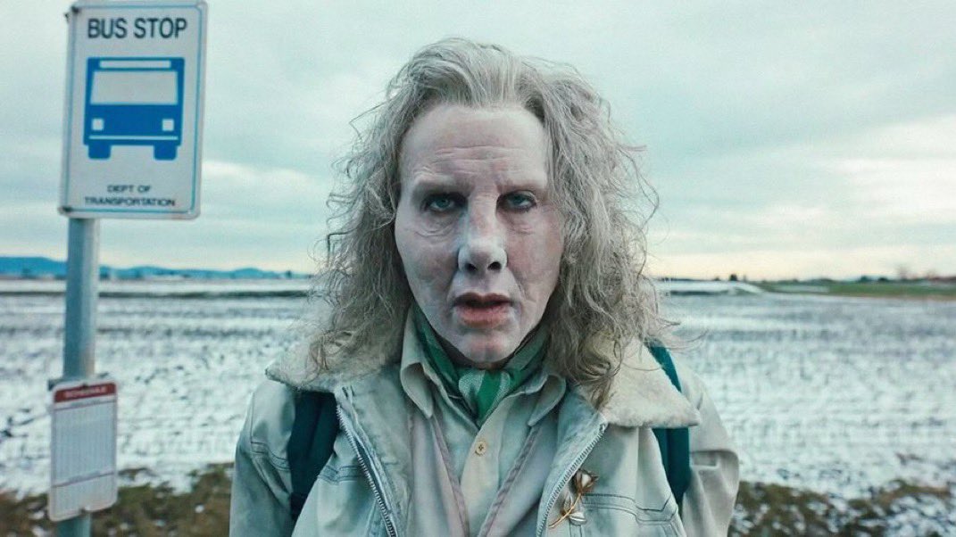 Funnyhoodvidz's tweet image. Justin Gaethje had Paddy looking like Longlegs #ufc324