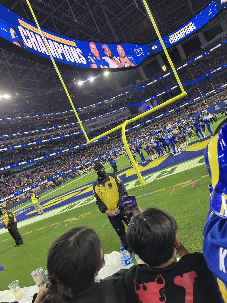 it_back2back's tweet image. Can’t forget the last time Rams played in the NFC Championship 🏆🏆🏆 All I gotta say is we riding till the wheels fall off and it’s always #FuckSeahawks