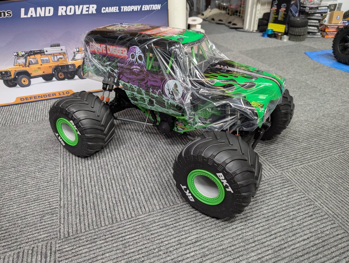 昨日に続いて、今日はグレイブディガー2.0の検品です。モンスター