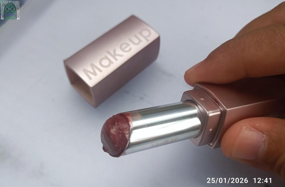 Tanyarlfes tweet media