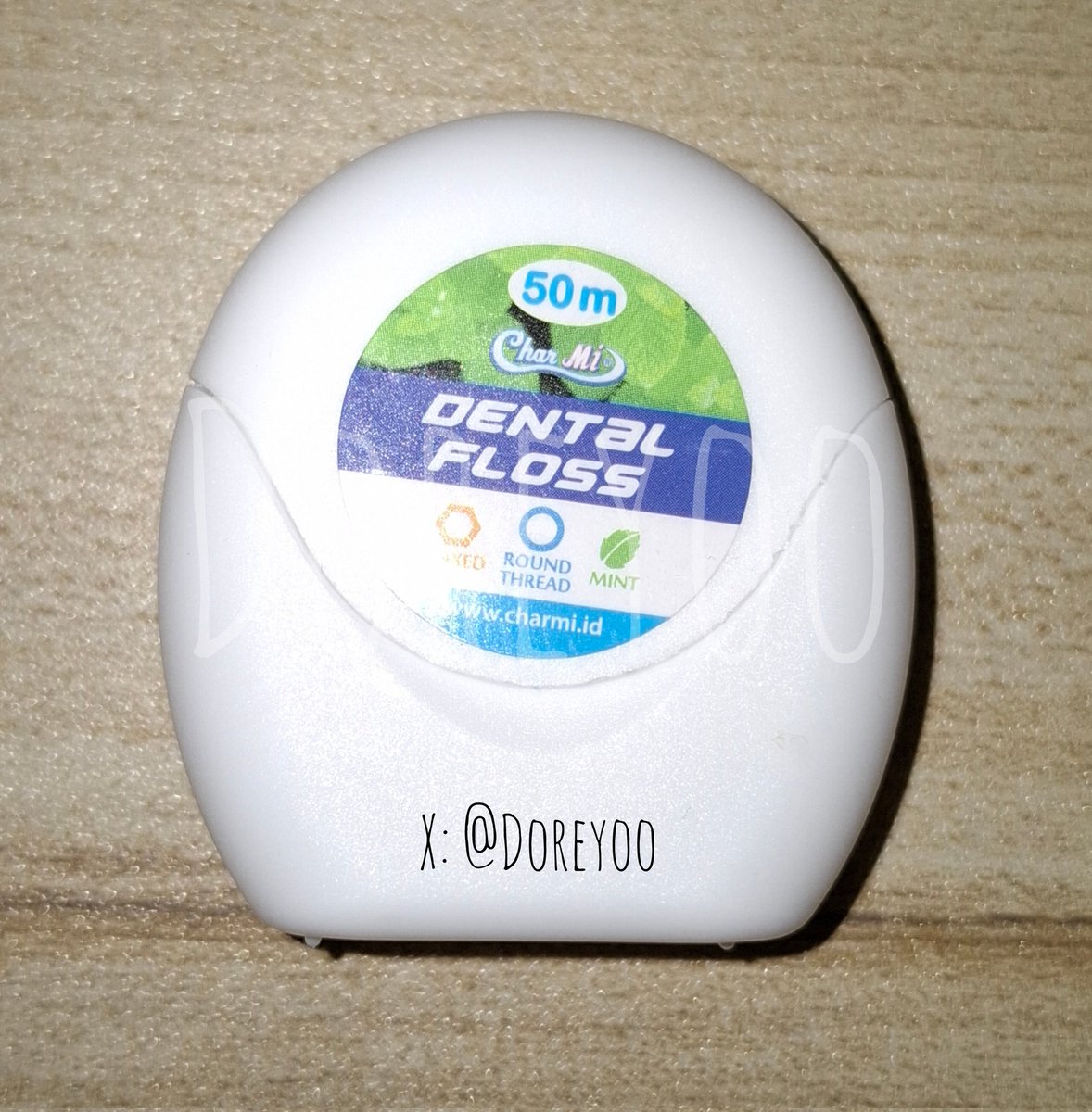 doreyoo's tweet photo. 1. Pake dental floss utk membersihkan sela-sela gigi dari sisa makanan. 
Disaranin tiap abis makan flossing, tapi kalo pegel bisa flossing di malam hari sebelum tidur yaa https://t.co/v7TkPnnMDk