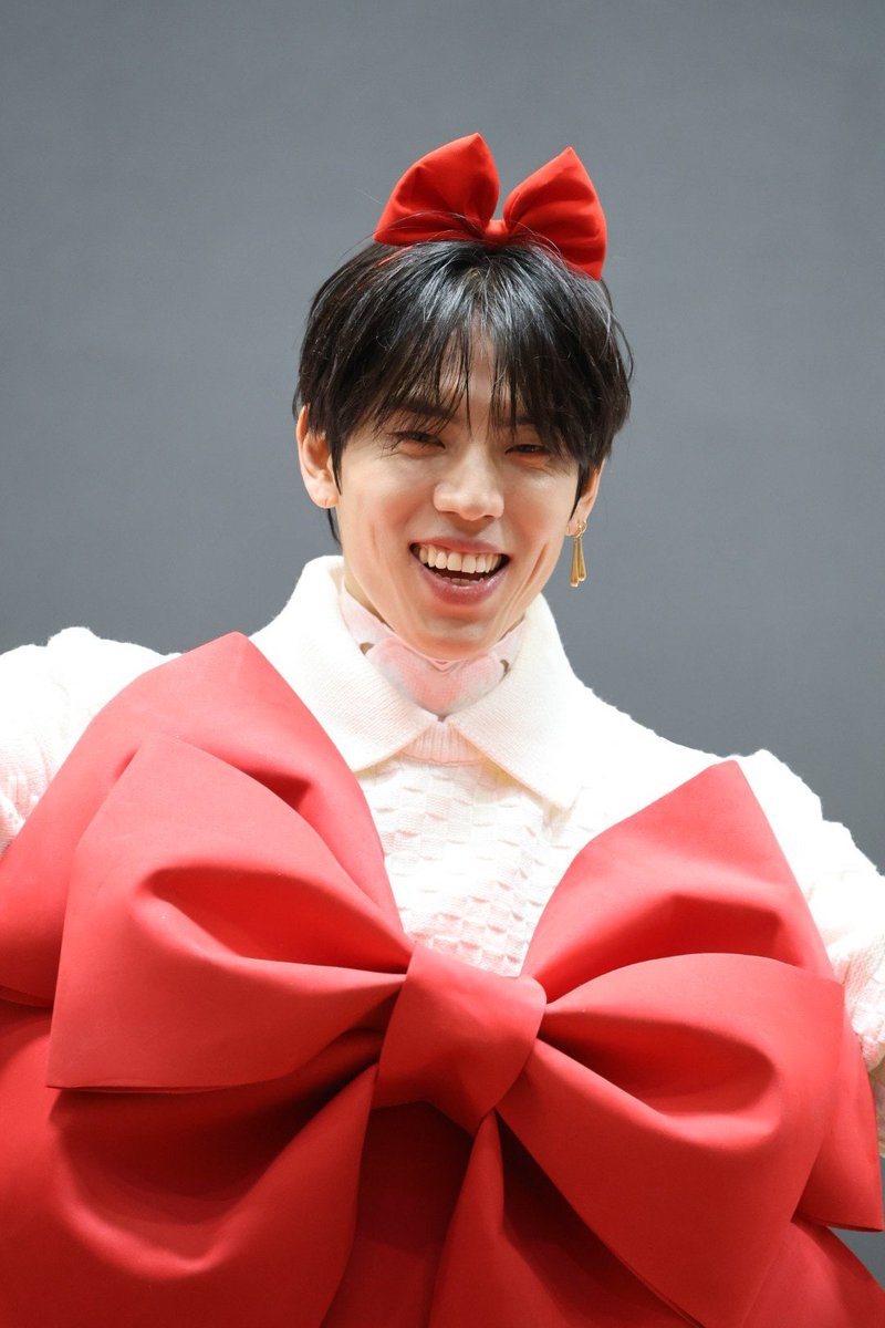 260125 퍼스트뮤직팬싸 장동우
다 필요없어 장동우하나만 있음 된당❤️
어떻게 저렇게 사랑스러울수있음??선물같앙❤️
#장동우 #jangdongwoo #sway