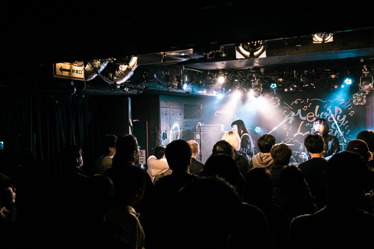 melody_line2016's tweet image. 2026年1月18日(日)
📍SAMURAI

No.MEN @NoMENyeah

📸photo by @_yuuukiii13

🎧出演者再生リスト
youtube.com/playlist?list=…

⏩プレイリスト
music.apple.com/jp/playlist/me…

✅全出演者紹介記事
a-girafe.com/melodyline-202…

#melodyline
#ヂラフマガジン
#NoMEN