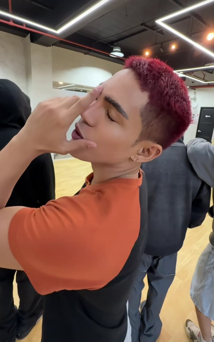 gwapo naman ni babe 😍