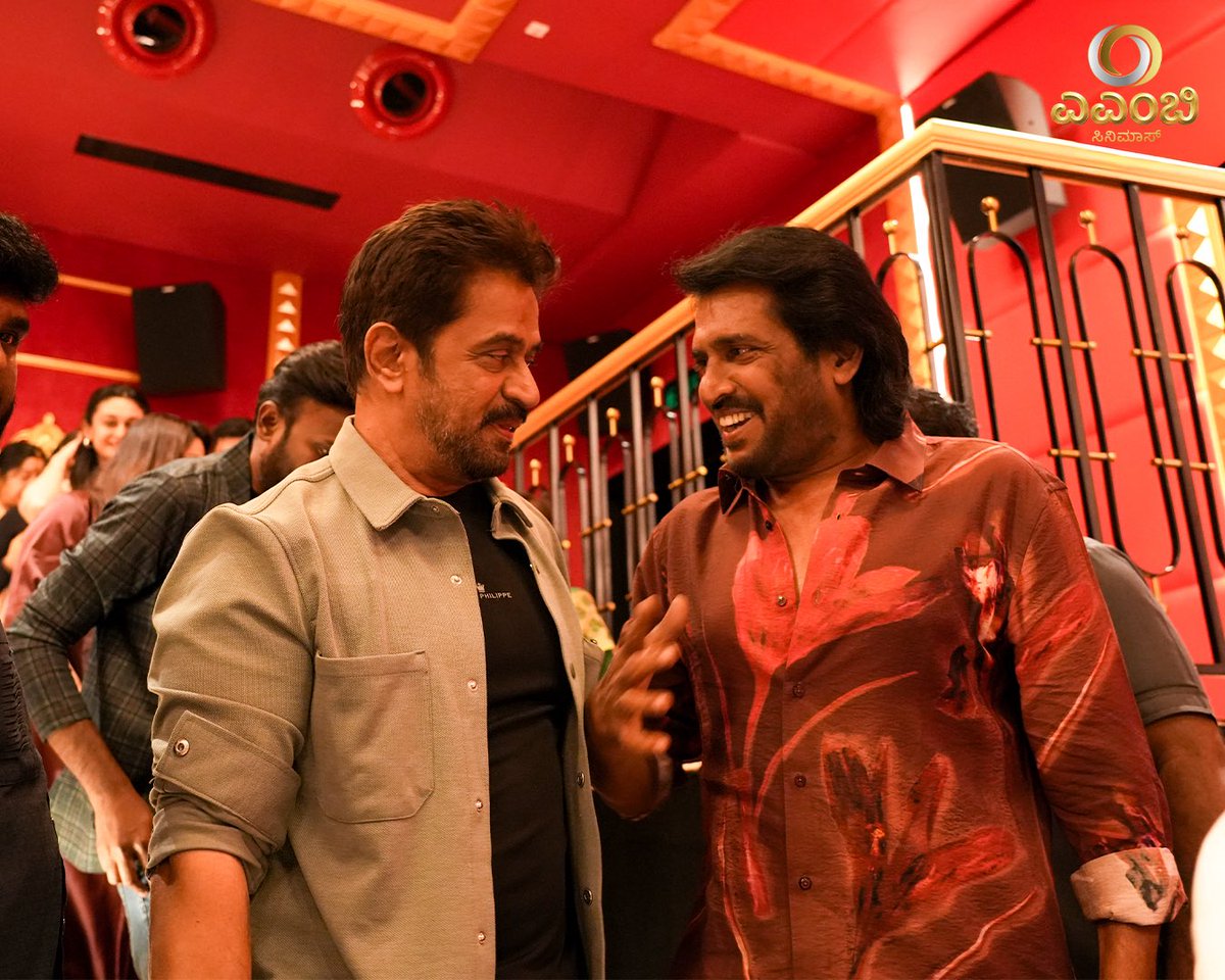amb_cinemas's tweet photo. A star-studded occasion for us ✨

Actors @nimmaupendra @akarjunofficial #AishwaryaArjun @NiranjanSudhi @priyankauppi and music director @anuprubens were spotted enjoying the recently launched #AMBCinemas Bengaluru 🤩🌟

#SpottedAtAMB #AMBBengaluru #AMBCinemas https://t.co/o14rBPZpto