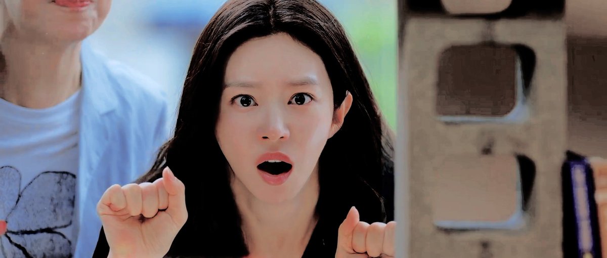 maicreationsx's tweet photo. i love whatever is wrong with her 🤭😂
#SpringFever #SpringFeverEp6 #스프링피버
#LeeJooBeen #이주빈 https://t.co/GRgSvWKwnh