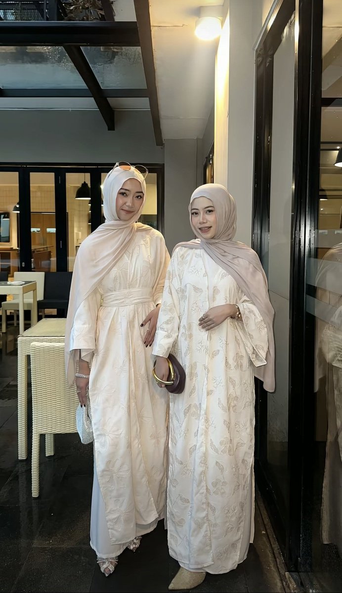 hanbyl_'s tweet photo. Baju lebaran buat remaja dan mama muda yang masih bisa kepake after lebaran 

1. Mykikstore
2. Chakira Project
3. Leviora 
4. Biel The Label
5. Bwbyaz
6. Stuffcisy https://t.co/rrEebFLTgV