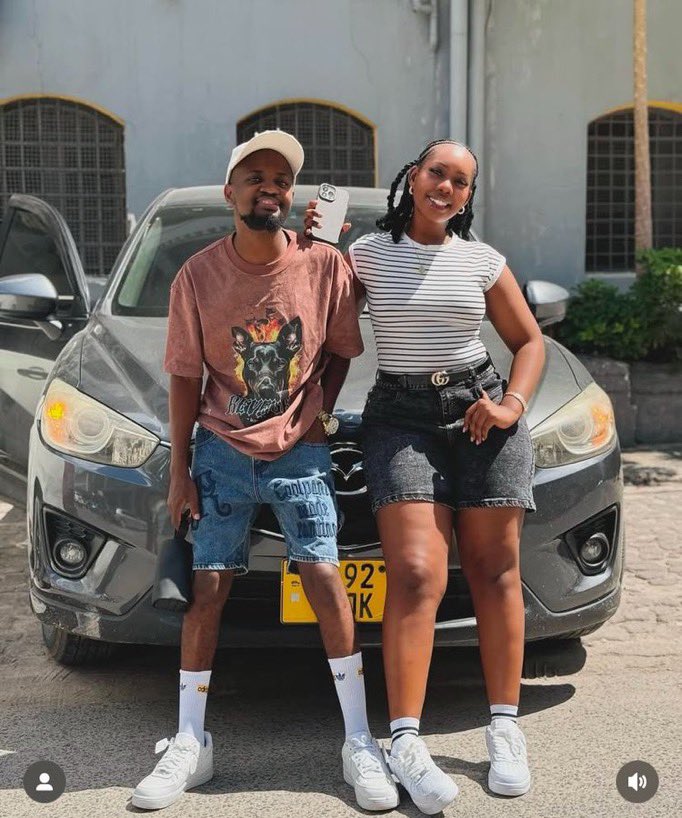 Fumbo Khan tweet media