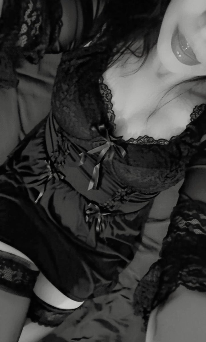 Paloma pam tweet media