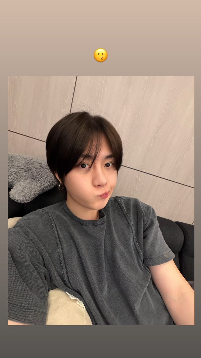 bhmini__'s tweet image. 260125 #변현민 인스타스토리
😗