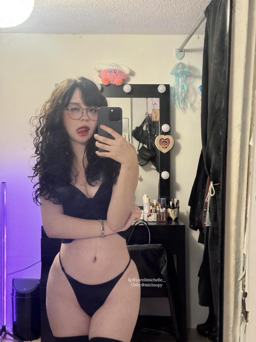 Yarelimichelle__ tweet media