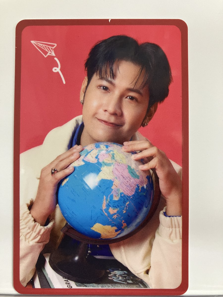 昔のGMMノート　サイン沢山　taynew kristsingto等 入荷情報】 タイ関連 GMMTV KristSingto トレカが大量に入荷です