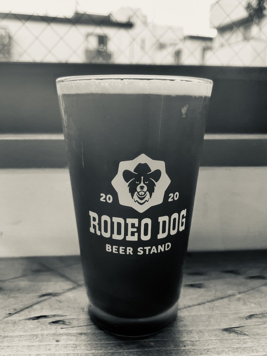 訳あって小田原、訳もなくモノクロ