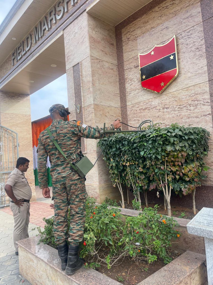 cparkbcp's tweet photo. ಕಬ್ಬನ್ ಪಾರ್ಕ್ ಪೊಲೀಸ್ ಠಾಣಾ ಸರಹದ್ದಿನಲ್ಲಿರುವ ಫೀಲ್ಡ್ ಮಾರ್ಷಲ್ ಮಾಣಿಕ್ ಷಾ ಪರೇಡ್ ಮೈದಾನದಲ್ಲಿ ನಡೆಯುವ 77ನೇ ಗಣರಾಜ್ಯೋತ್ಸವ ದಿನಾಚರಣೆಯ ಬಿಗಿ ಬಂದೋಬಸ್ತ್ ಪ್ರಯುಕ್ತ ಪೊಲೀಸ್ ಇಲಾಖೆಯಿಂದ ಕೈಗೊಳ್ಳುತ್ತಿರುವ ಮುಂಜಾಗ್ರತಾ ಕ್ರಮಗಳು. https://t.co/V2K4KKEPPe