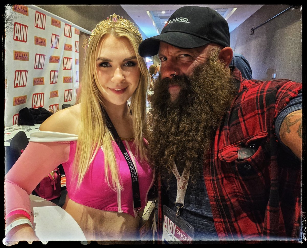 UncleDAssman's tweet photo. AVN 2026 Las Vegas https://t.co/UPeVfWFJFn