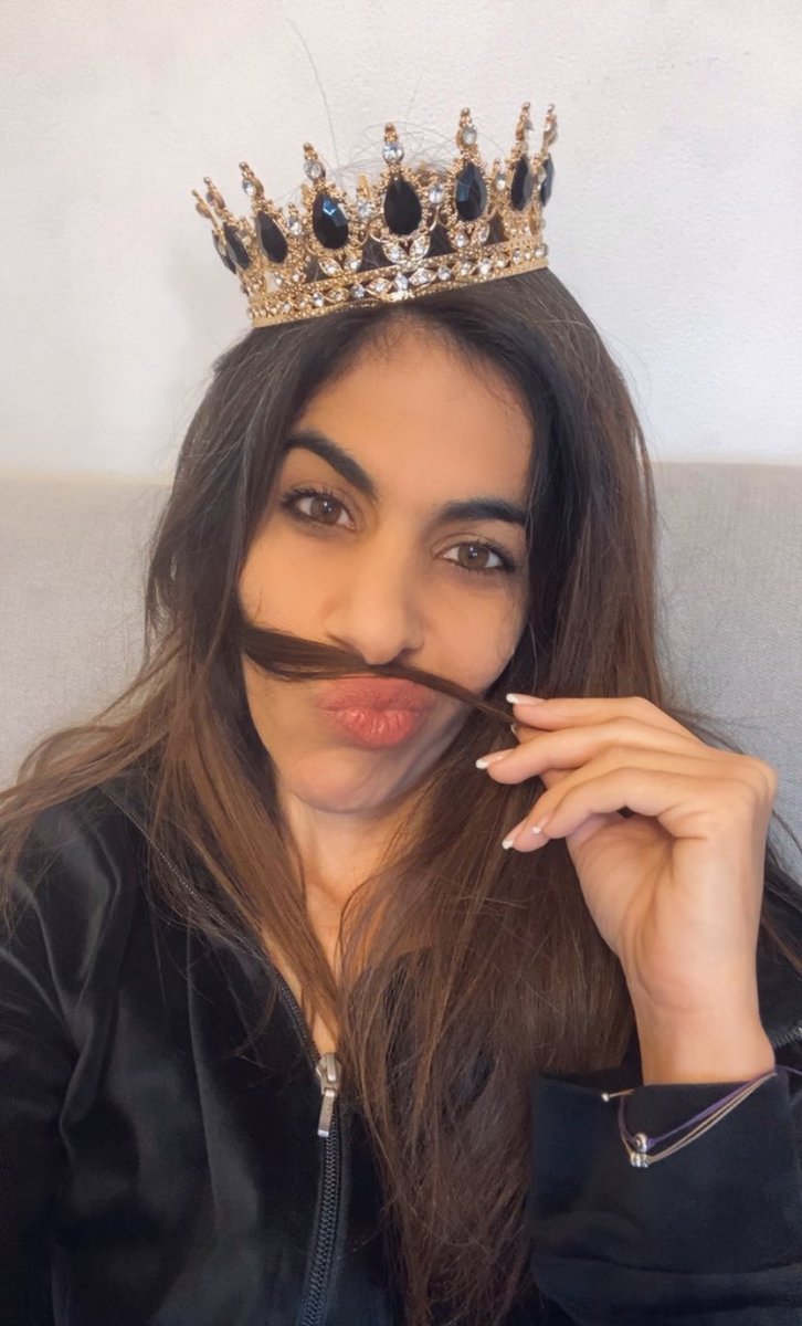 Niki tweet media