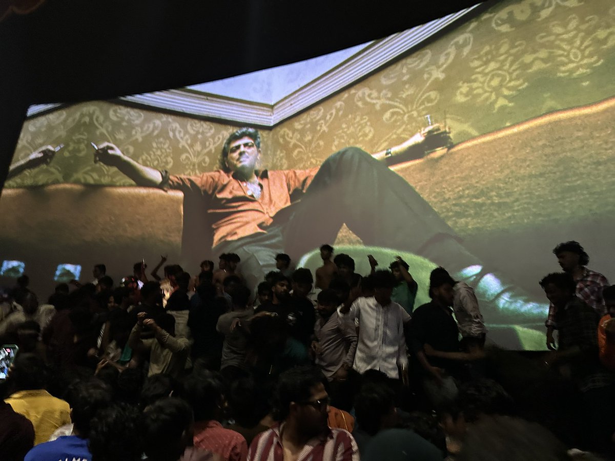 pkspks2911's tweet photo. Get Ready Telugu AK Fans! 🔥Mankatha Telugu Dub #Gambler Re-Release Loading... Buckle Up for the Thrill Ride! 💥#Mankatha #AjithKumar #Thala #Gambler #Tollywood #Rereleases

#Gambler https://t.co/NnlvdqvGyo