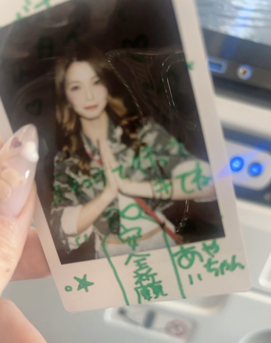 ReINC_aya's tweet photo. ということでsee you JAPAN✈️ https://t.co/PmO6ADIXRe