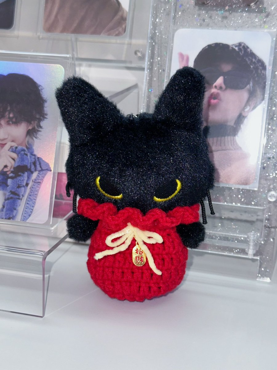 新年版服装🧧🐈‍⬛
#钩织娃衣 #Yesung #예냥이 #예성