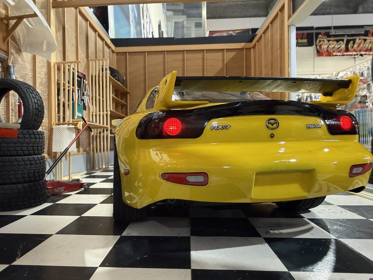 t_ak_e0124's tweet image. 久しぶりに引っ張っりだしたBT-01(^^)
FR仕様❗️

FDかっこいいね〜(≧∇≦)

 #タミヤ
  #FD 
 #BT-01