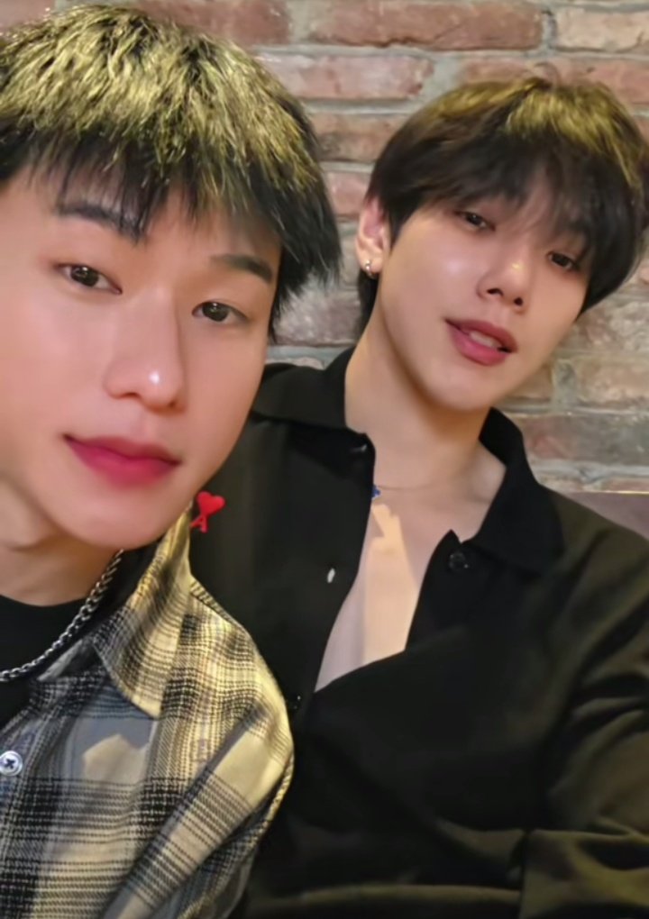 onyourbaem's tweet image. เฮียแกพกซ้อเล็กมาด้วยว่ะ 😭🧎🏻‍♂️😭🧎🏻‍♂️😭🧎🏻‍♂️😭