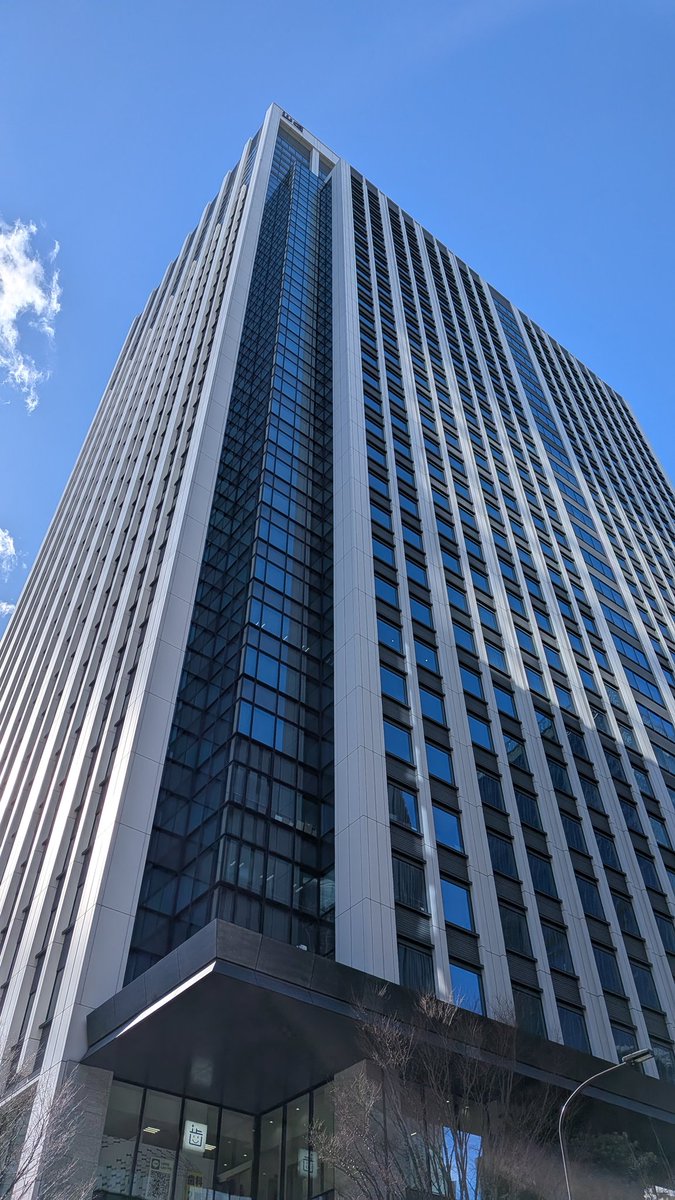 モス茶 tweet media