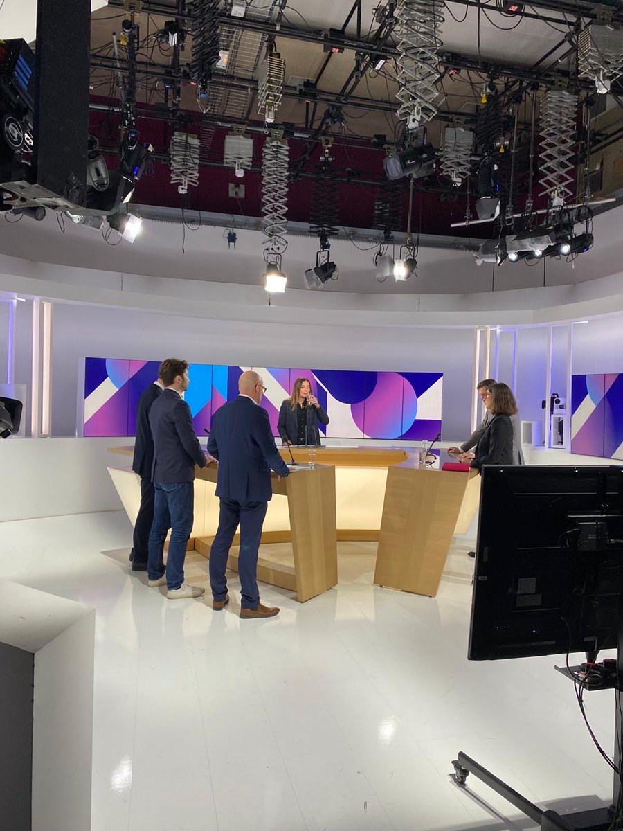 Victor Burette tweet media