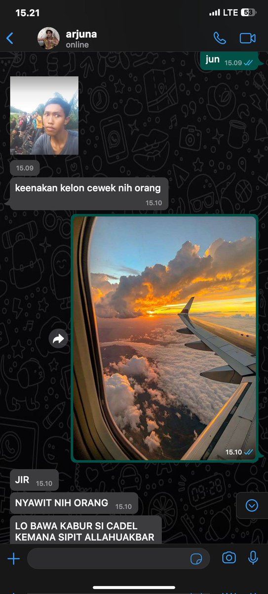 _rengganis_'s tweet photo. ~ 180. https://t.co/ZWY3VkegzT