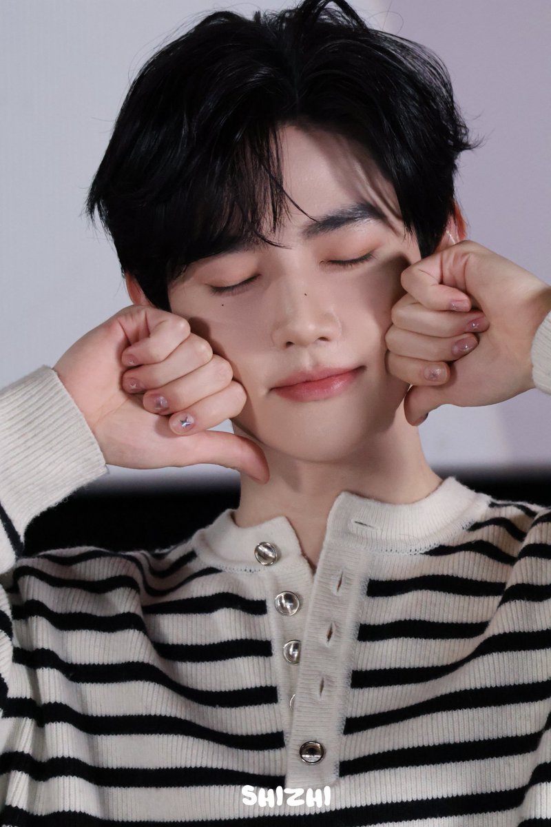 SHIZHI_HAO's tweet image. 260125 VASELINE FANMEETING 

#alwaysstaywithzhanghao
#ZHANGHAO #장하오 
#ZEROBASEONE #ZB1 #제로베이스원 #章昊