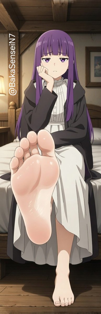 BakaSenseiN7's tweet photo. Mr Stark wanted to do a little "Feet Check" on Fern 😁✨️🫴👣
She looks a bit skeptical about it xD https://t.co/nuA7sNCXxR
