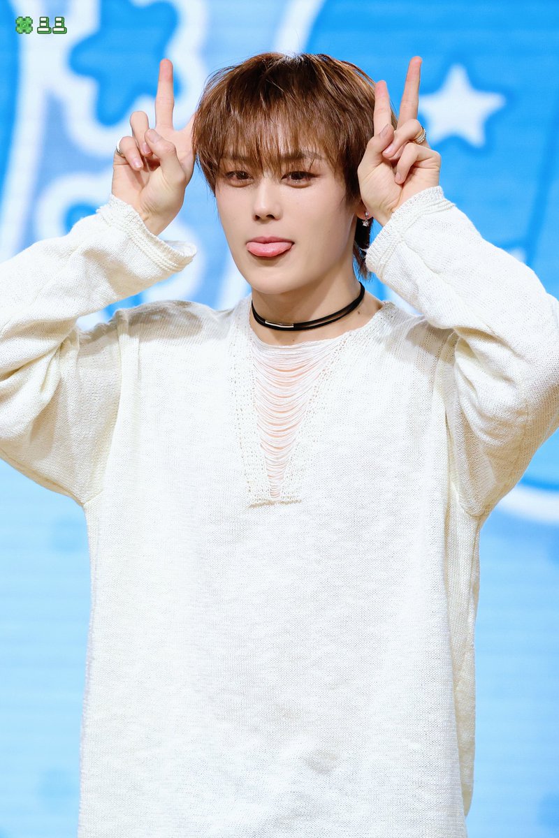 LUCKY33nb's tweet photo. 260125 한국 팬미팅 HQ

#후한원 #HUHANWEN #胡瀚文 #フーハンウェン #아이돌후한원 https://t.co/4lyJuItLbS