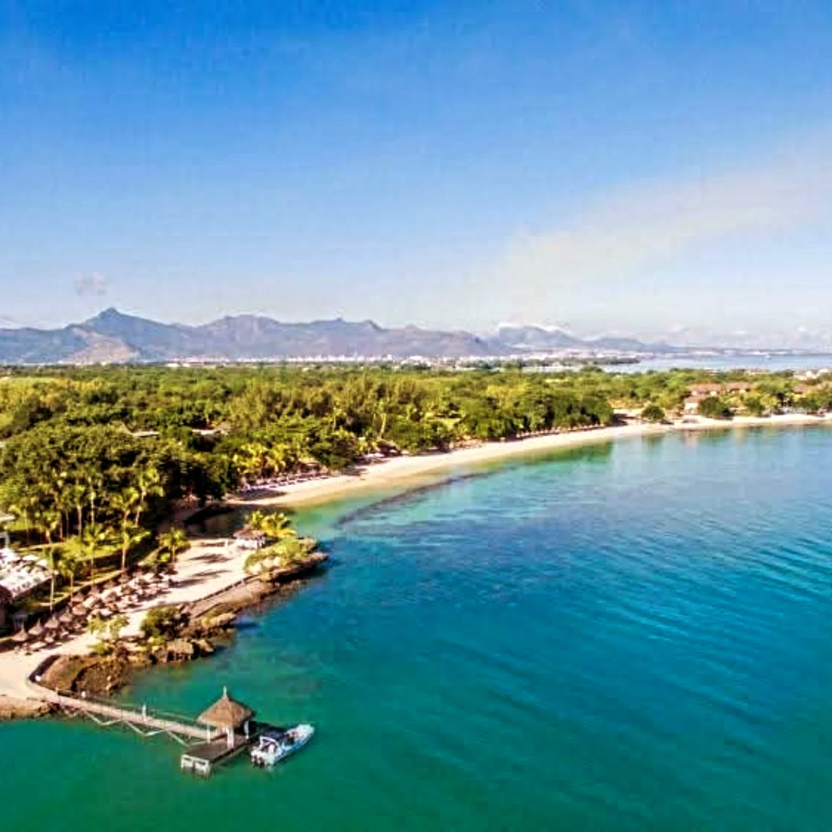 TAGTravel_Za's tweet photo. See Easter in the Tropical Paradise ~ An Ideal Island Getaway!
quote@hashtagholidays.co.za
+27117595100
#2026escapes #Mauritius2026 #letsgetgoing #hashtagholidays https://t.co/tW6nNv9emZ