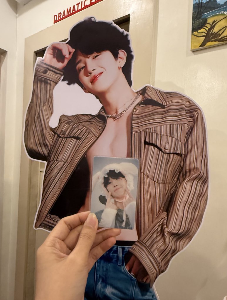 forhyunminie's tweet photo. the duality 🙂‍↕️ 
#Byungjoo_1008Bread https://t.co/JPUAGKzBGH