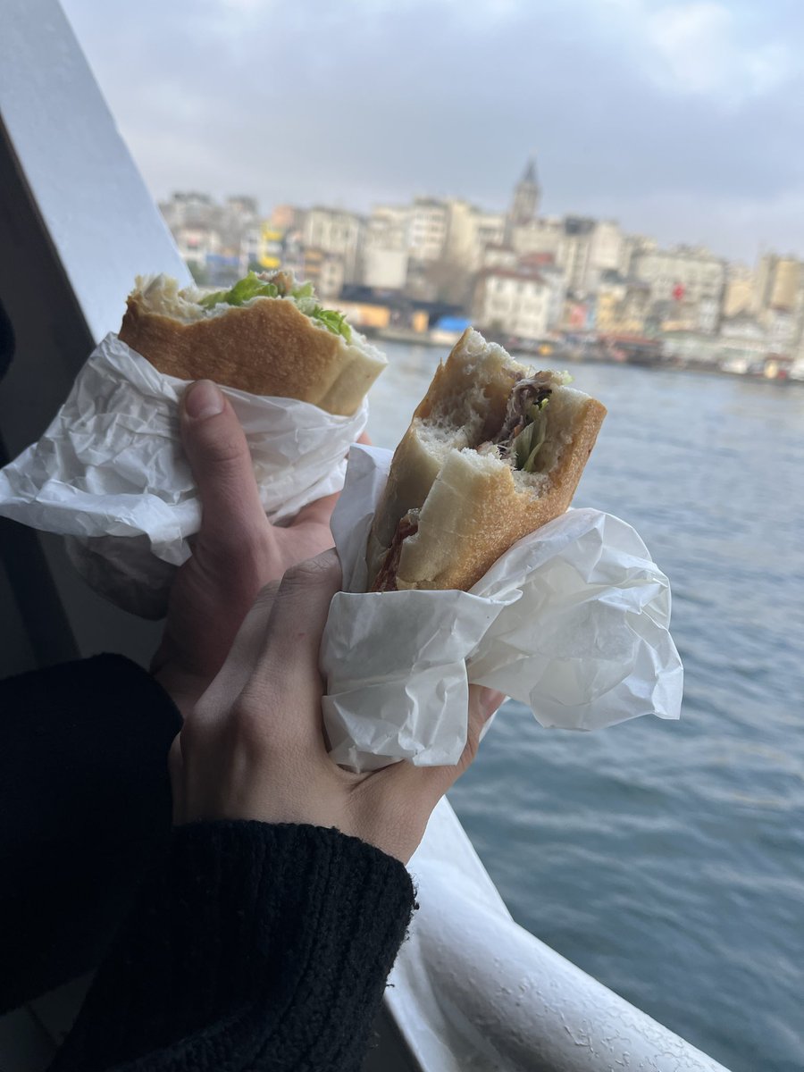 jmelsse's tweet photo. Anısı saklanmalı biriyle https://t.co/r5tK5aumNo