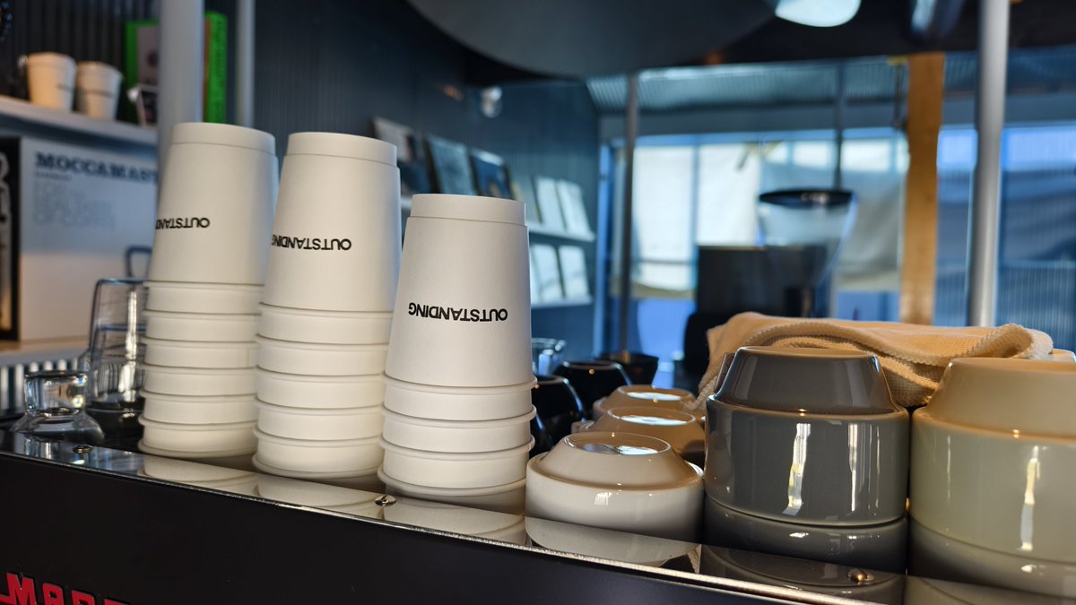 PaiYoungChannel's tweet photo. อุจิไม่ได้มีแค่มัทฉะ! ☕✨
OUTSTANDING COFFEE ROASTER คาเฟ่ Specialty ใกล้วัดเบียวโดอิน

☕ House Blend โทนถั่ว
🏛️ ร้านรีโนเวทจากบ้านไม้
🚶 เดิน 5 นาทีจาก Byodoin Temple

https://t.co/cq0IR3WU37

#UjiCafe #KyotoCoffee #OutstandingCoffeeRoaster #UjiKyoto #JapanTravel https://t.co/R8thBJeyFU