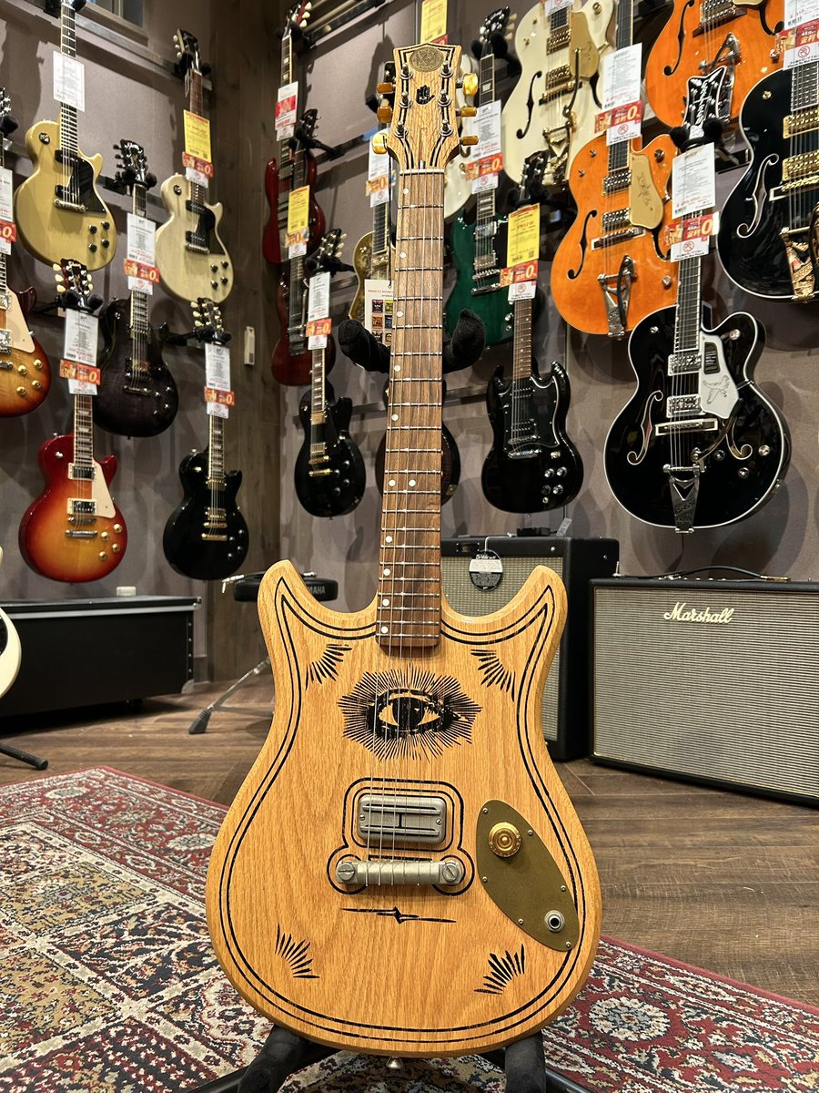 中古新入荷】 BLAST CULT / Magic 13 Guitar OAK アメリカ西海岸に拠点