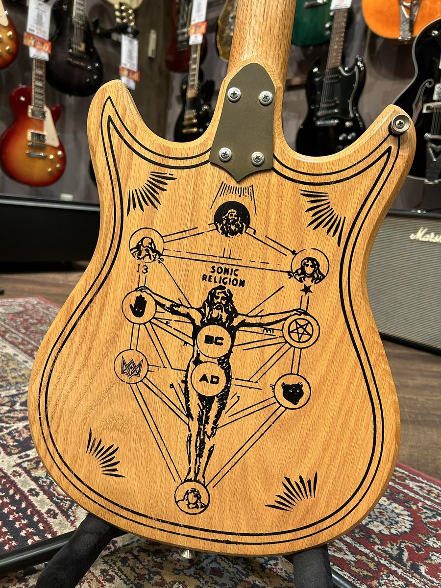 中古新入荷】 BLAST CULT / Magic 13 Guitar OAK アメリカ西海岸に拠点