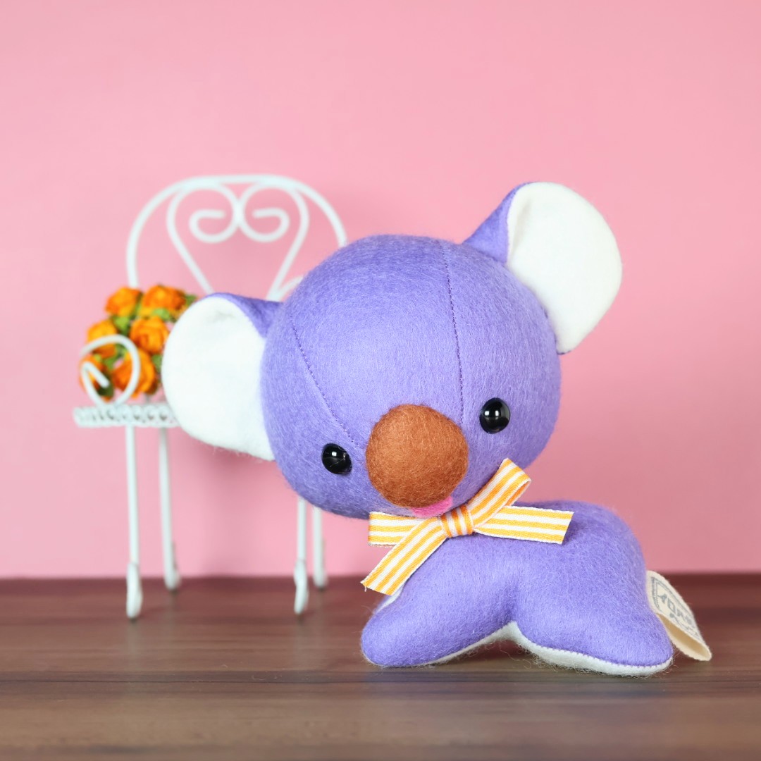 #シートフェルト作品展
今回は、新しいポーズに挑戦しました😊