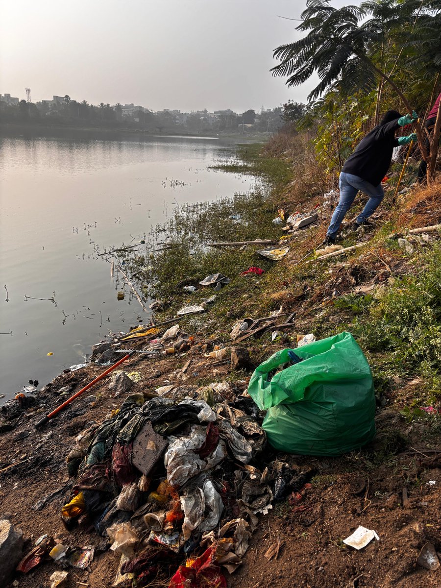 Tellitstraight tweet media