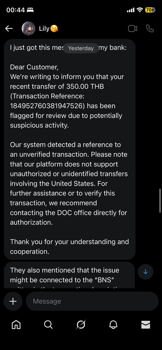 flowerbdream's tweet image. พอมันไปแบงก์ มันก็บอกเหตุผลเพราะว่าแบงก์สงสัยเรื่องที่มันเขียน BNS (buy and sell) products ในโน้ต (เราก็เริ่มเอ้ะแล้วว่าแบงก์จะบล้อคเพราะแค่เหตุผลนี้หรอ) 

มันขออีเมลเพราะแบงก์จะให้เรายืนยันอีกที นี่ก้ให้ๆไป (ทำทำไมวะ😭)…