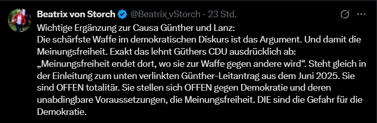 Schlafsheep's tweet photo. Beatrix von Storch und das Missverständnis, das keines war
Kurz gesagt: Nein, sie hat es nicht geschnallt.
Aber nicht, weil Beatrix von Storch „zu doof“ wäre – sondern weil Schnallen hier gar nicht vorgesehen ist.
Was sich in der Sendung bei Markus Lanz abspielte, war kein Missverständnis. Es war Rollenroutine.
Der Ablauf war eigentlich eindeutig:
Von Storch hatte zuvor einen manipulierten Zusammenschnitt aus der Sendung verbreitet, der Daniel Günther in ein falsches Licht rückte. In der Sendung selbst konfrontierte Markus Lanz sie mit dem Originalausschnitt und stellte den fehlenden Kontext her.
Der objektive Befund war damit klar: Der Vorwurf hielt nicht stand.
An diesem Punkt gäbe es für jede politisch verantwortliche Person drei naheliegende Optionen. Man könnte den Irrtum einräumen. Man könnte zumindest still werden. Oder man könnte das Thema wechseln.
Von Storch entschied sich für Option vier:
Sie erklärte nicht den manipulierten Clip, sondern die Korrektur zur eigentlichen Gefahr – zur Bedrohung der Meinungsfreiheit.
Das ist kein Denkfehler. Das ist Narrativverteidigung.
Denn würde sie anerkennen, dass Kontext wichtig ist, dass Schnitte manipulieren können und dass man Inhalte vor dem Teilen prüfen sollte, würde ihr gesamtes politisches Geschäftsmodell ins Wanken geraten. Ein Milieu, das von Empörung, Verkürzung und Zuspitzung lebt, kann sich diese Einsicht nicht leisten.
Also wird die Logik umgedreht.
Nicht der Fake ist das Problem.
Nicht das ungeprüfte Teilen.
Sondern die Einordnung.
Oder anders gesagt:
Sie hat die Sendung verstanden.
Aber sie darf sie nicht verstehen.
Das ist der Unterschied zwischen verstehen können und verstehen wollen.
Und genau deshalb liest sich ihr Tweet im Nachgang so, als hätte sie eine völlig andere Sendung gesehen.