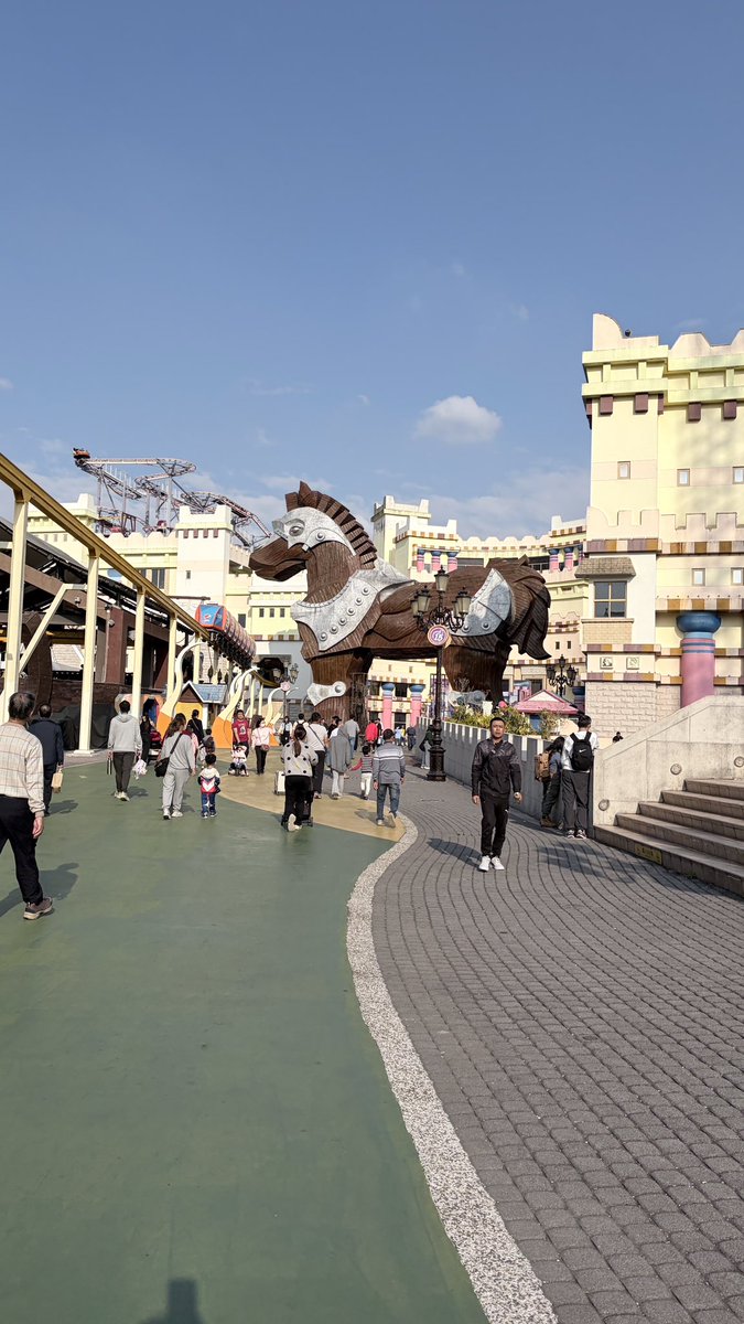 帶小孩來放電😚