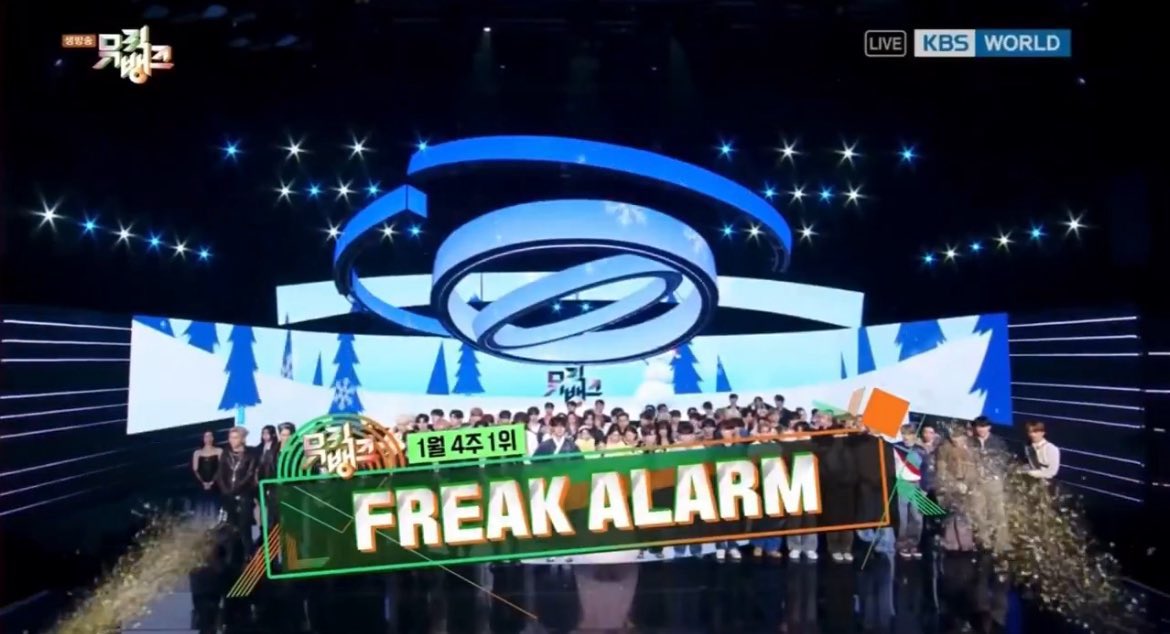 geonwoofs's tweet image. feels like euphoria indeed... 4 wins for our ald1 just a week after their debut? yall deserve this so much 😭 congrats our alpha drive one!! more wins to come 💕

ALD1 FREAK ALARM 4TH WIN
#ALD1_4TH_WIN #FREAK_ALARM4thWin
#알파드라이브원  #ALPHADRIVEONE