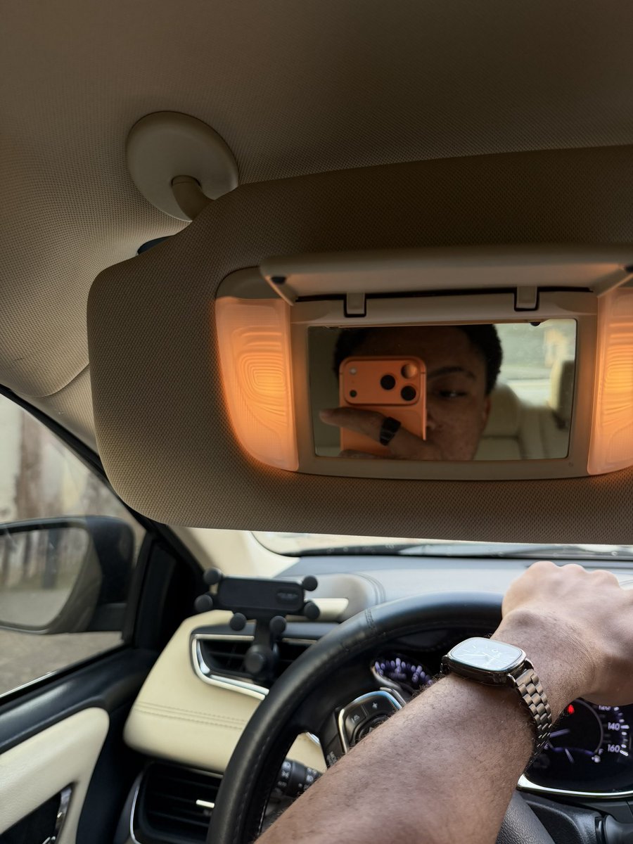 Nipherme tweet media